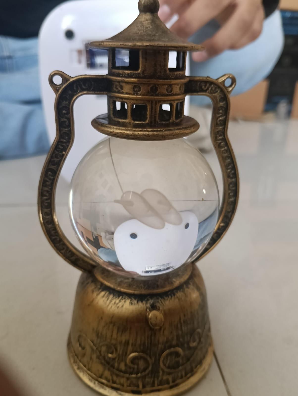 Heartshot Crystal Ball Lamp – Romantic Bedside Glow for Couples