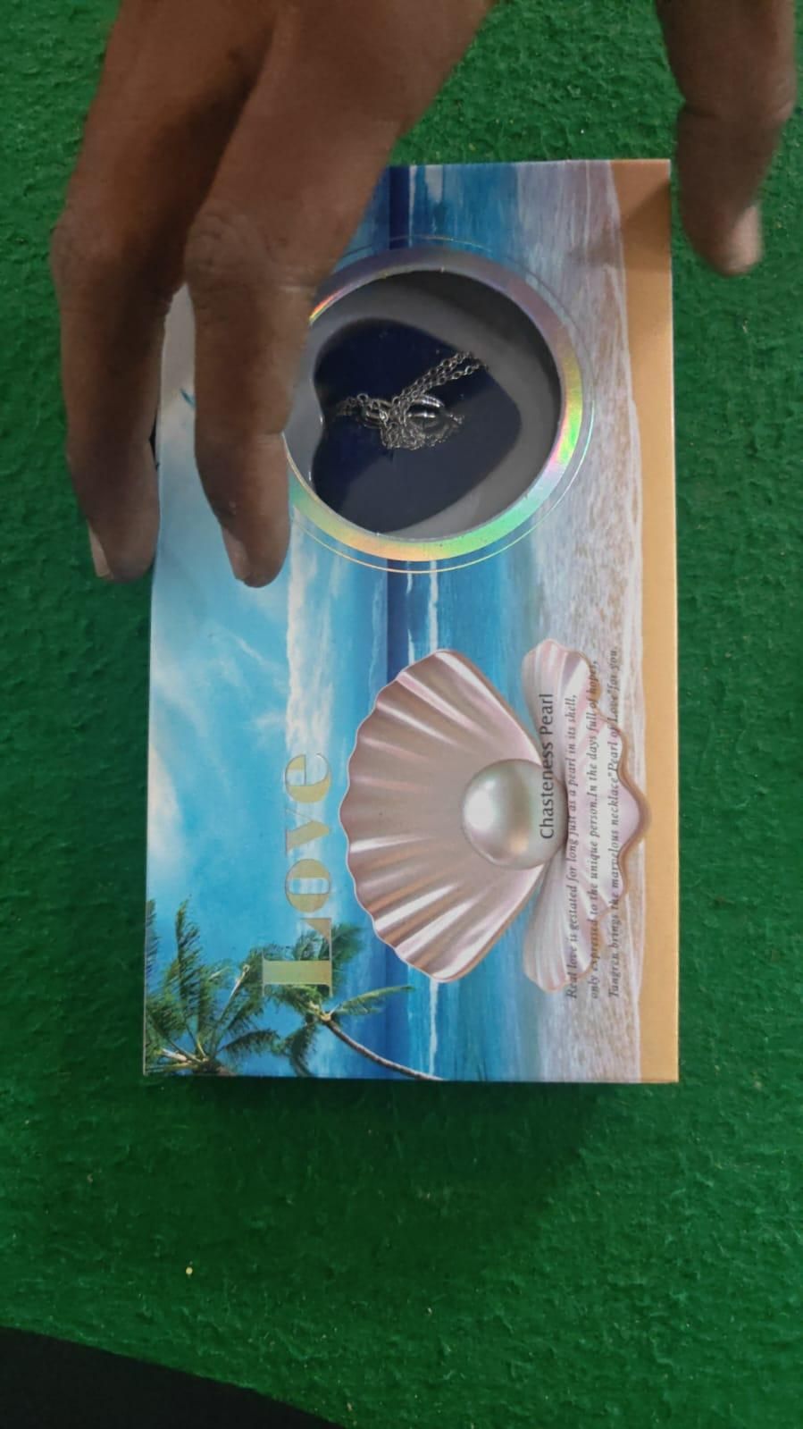 Hidden Pearl Love Necklace – Make a Wish, Open the Shell